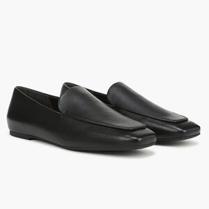 BRAND NEW Vince Clover Loafer in Black Leather
